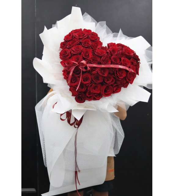 “Eternal Heart – Trái Tim Vĩnh Cửu”