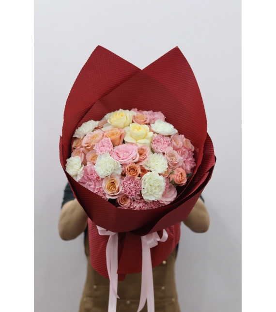 “Hồng Sắc Ngọt Ngào – Khúc Giao Mùa Dịu Dàng”