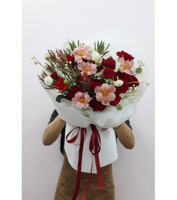 “Hương Sắc Thanh Cao – Bản Hòa Tấu Của Những Đóa Hoa”