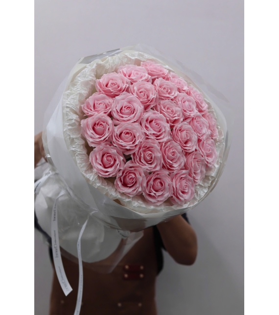 🌸 “Mây Hồng Dịu Dàng – Bó Hoa Sáp Phấn Hồng”