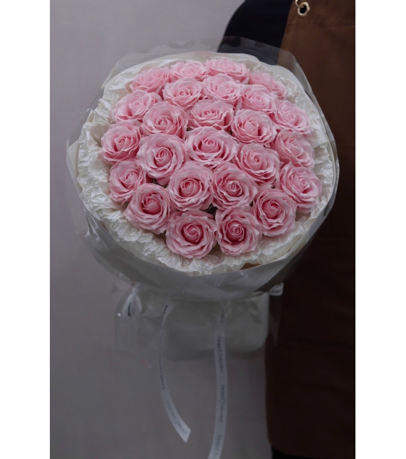 🌸 “Mây Hồng Dịu Dàng – Bó Hoa Sáp Phấn Hồng”