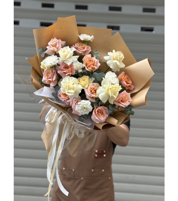 “Hồng Nguyệt Bạc”