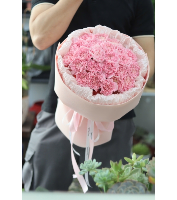  “Pink Devotion – Dịu Dàng Một Lời Yêu”