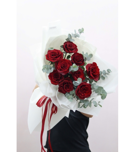  “Crimson Prestige – Quyền Uy Đỏ Thẫm”