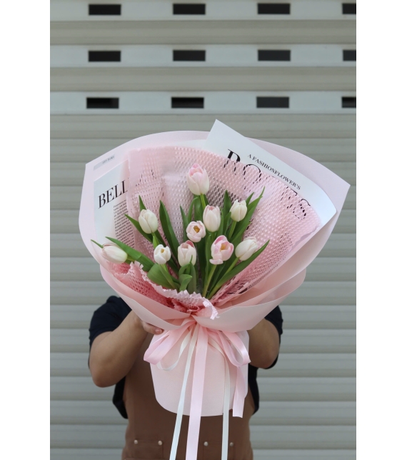 “Blush Elegance – Sắc Hồng Thanh Nhã”