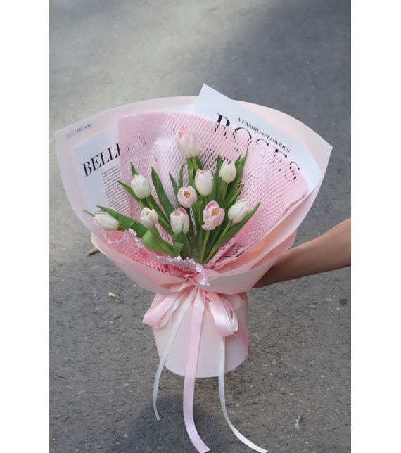 “Blush Elegance – Sắc Hồng Thanh Nhã”