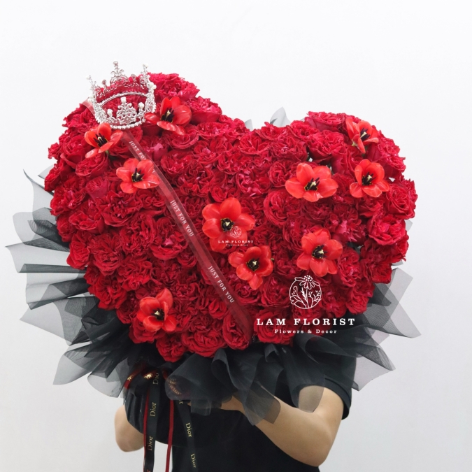 HỘP HOA TỎ TÌNH CHÂN THÀNH 