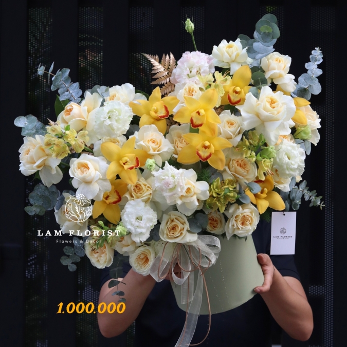 “Golden Harmony – Hòa Sắc Kim Ân”