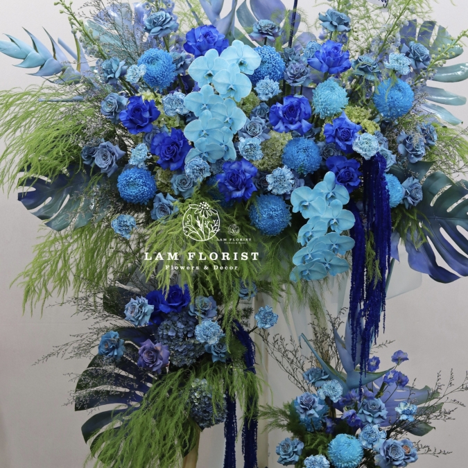 Kệ hoa Chúc Mừng Tone xanh Blue 