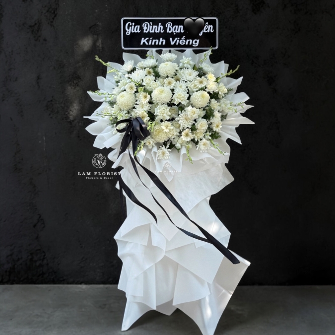 Kệ Hoa Viếng / Chia Buồn tone Trắng