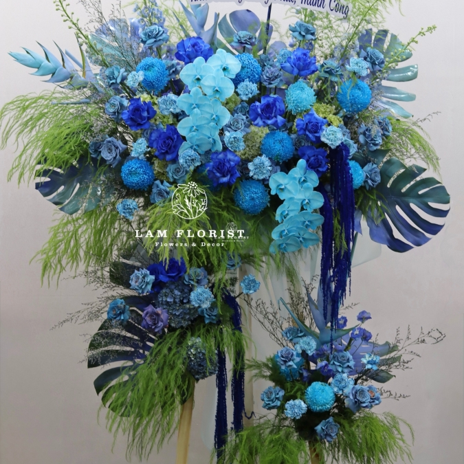 Kệ hoa Chúc Mừng Tone xanh Blue 