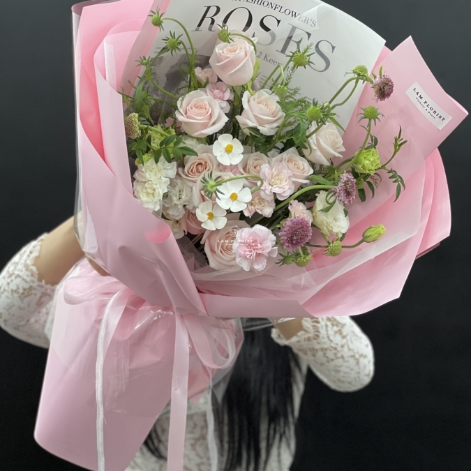 “Hồng Thì Thầm”