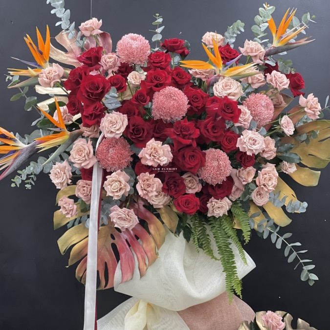 “Hồng Vinh Thịnh Đạt”