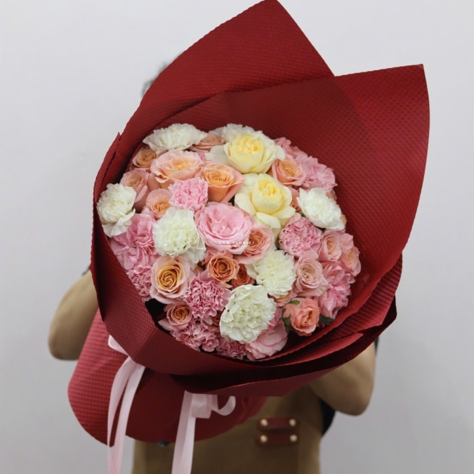 “Hồng Sắc Ngọt Ngào – Khúc Giao Mùa Dịu Dàng”