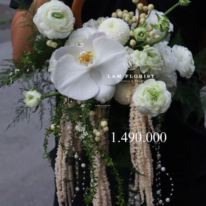 “Opaline Bridal Stream – Dòng Ngọc Opal Cô Dâu”