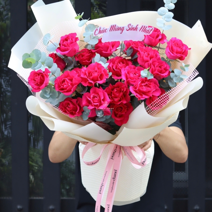 “Rosé Élégance – Hồng Ngọc Thanh Xuân”