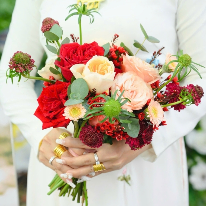 Hoa cưới Tone đỏ mix
