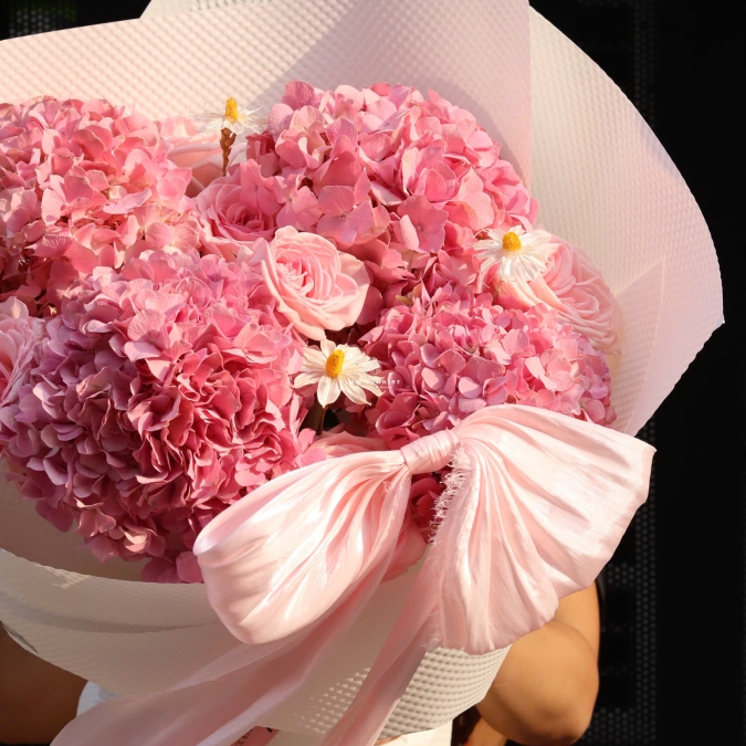 “Pink Étoile – Dấu Ấn Ngọt Ngào”