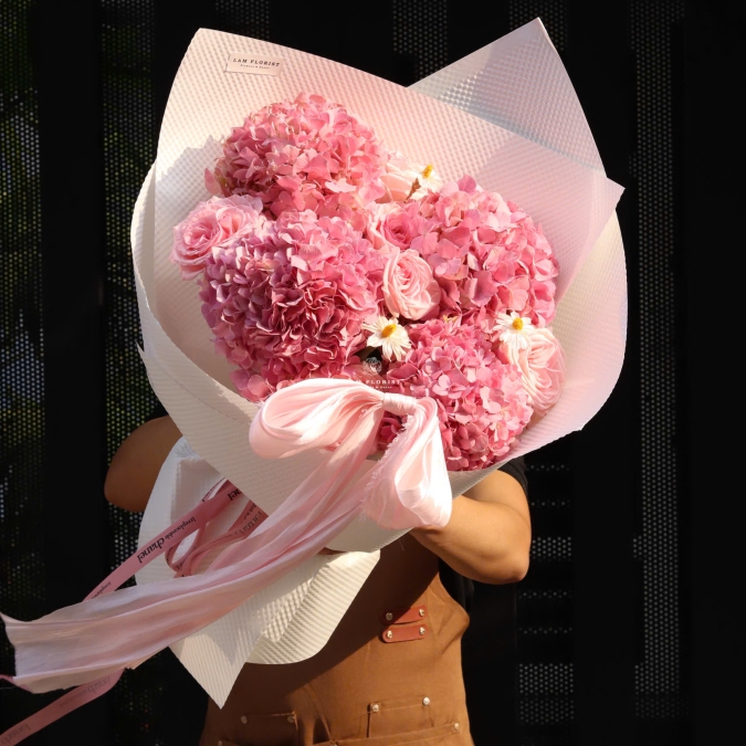 “Pink Étoile – Dấu Ấn Ngọt Ngào”