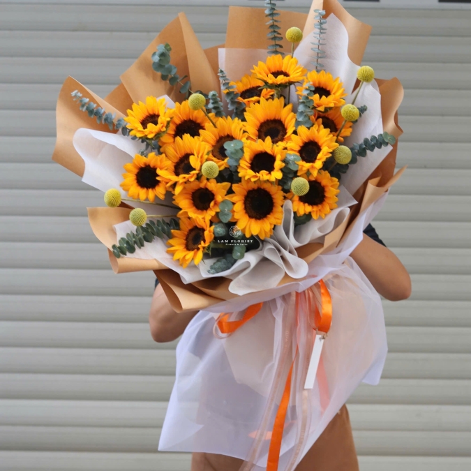 “Sunshine 16 – Rực Rỡ Như Bạn”