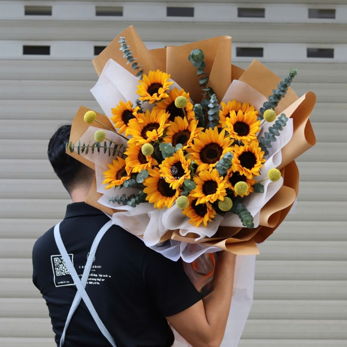 “Sunshine 16 – Rực Rỡ Như Bạn”