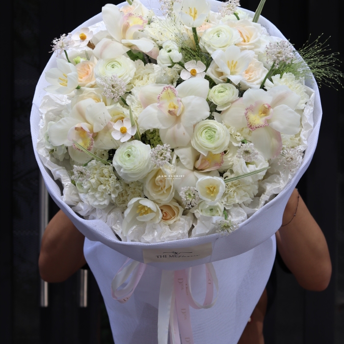 “Pure Grace – Vẻ Đẹp Thuần Khiết”