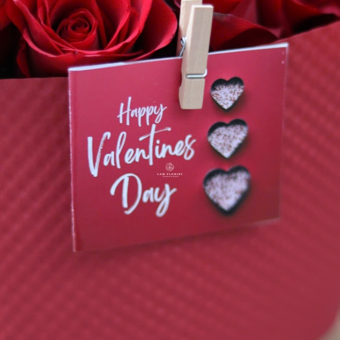 “Hồng Đỏ Tình Yêu – Điểm Chạm Dịu Dàng”