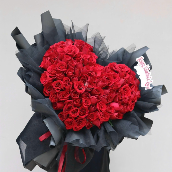 “Trái Tim Hồng Đỏ – Yêu Trọn Vẹn”