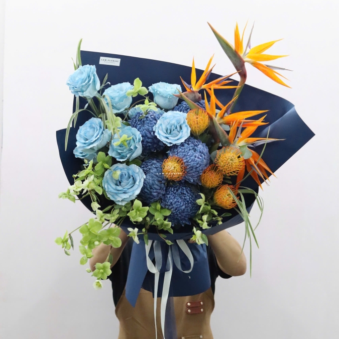 “Hồng Sky Blue & Thiên Điểu – Sắc Màu Khát Vọng”