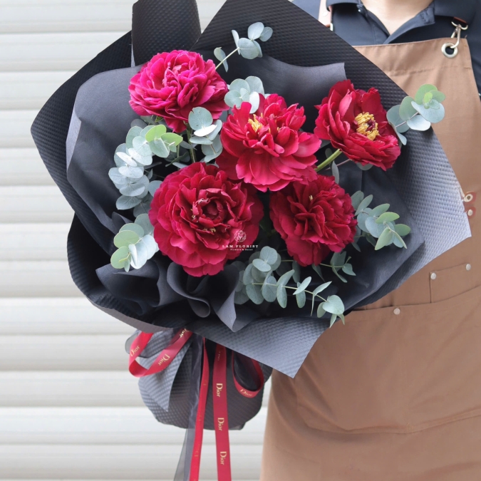 Bó Hoa Peony Sắc Đỏ 