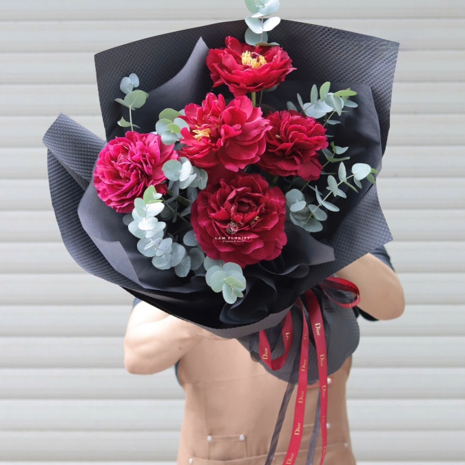 Bó Hoa Peony Sắc Đỏ 