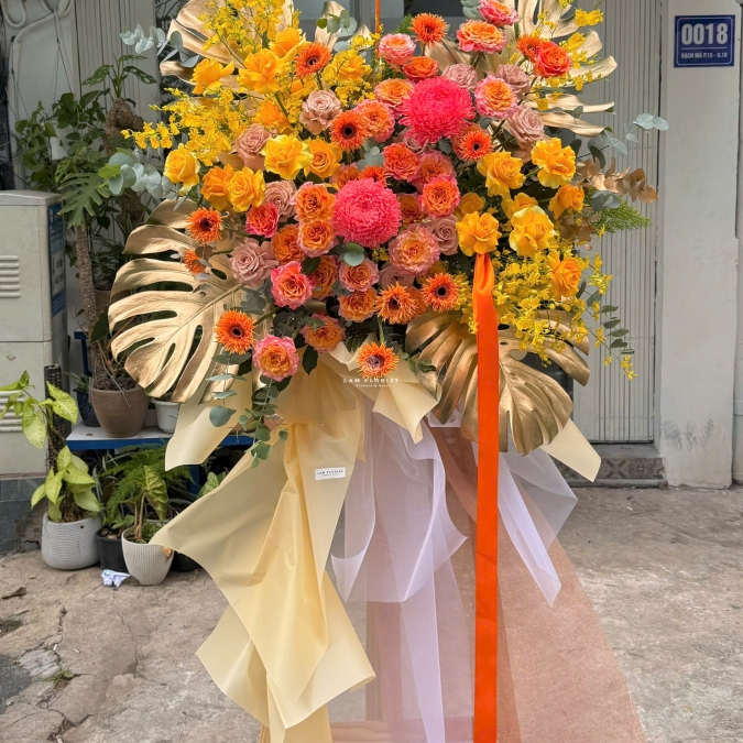 Kệ Chúc Mừng Sắc Vàng Đỏ 