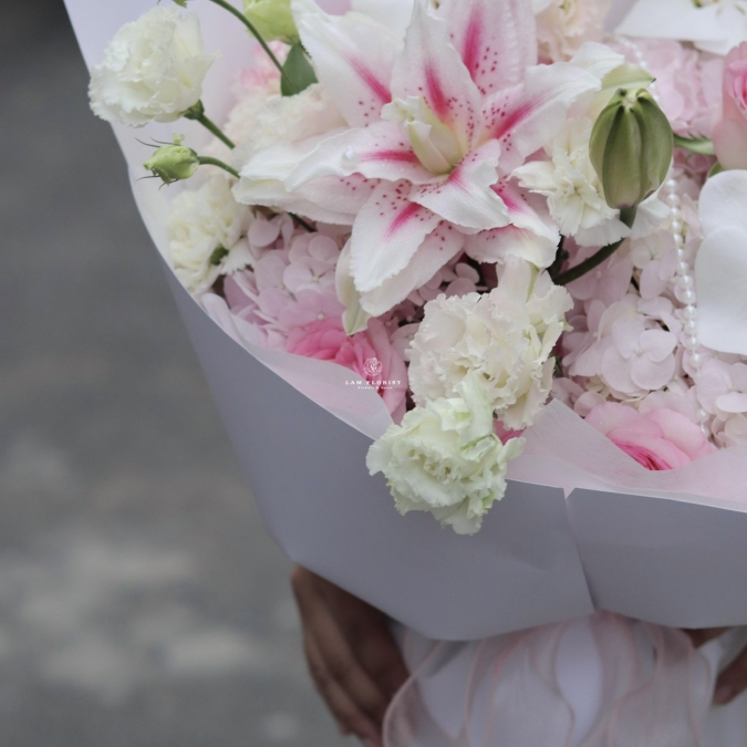 Bó Hoa Chúc Mừng Pastel