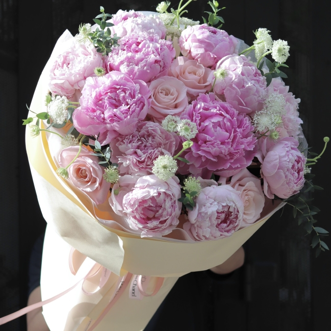Bó Hoa Peony Thuần Khiết