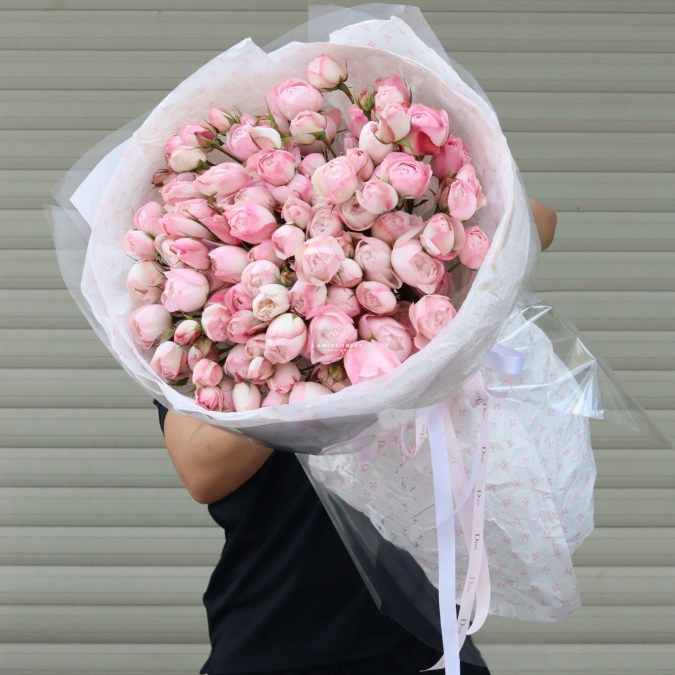 Bó Hoa Chúc Mừng Plume Hồng Phấn 