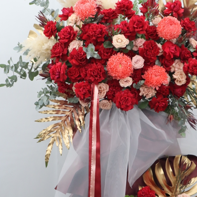 Kệ Chúc Mừng Tấn Phát 